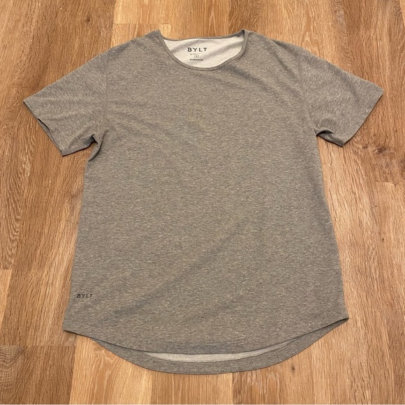 Bylt Wide Neck Lux Grey Short Sleeve T Shirt XL Athletic Stretch Performance - Picture 1 of 5